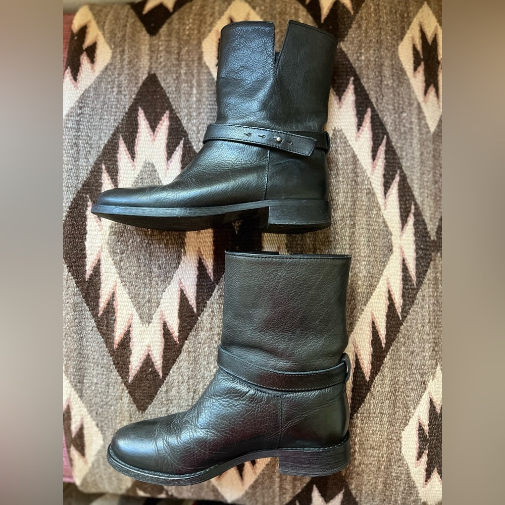Madewell The Biker Boot. Italian Leather. Size 8. EUC Moto boot.